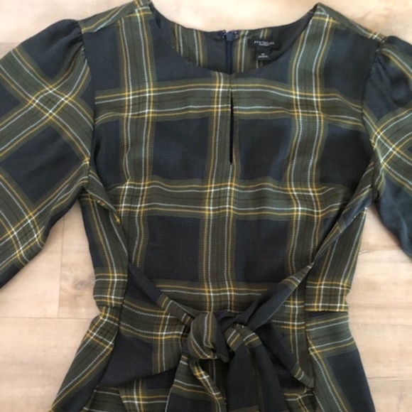 Ann Taylor Factory Top short sleeve green tie front XS - Picture 2 of 12